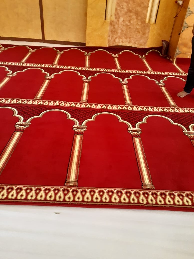 جانب من فرش مساجد مدينة الطود
