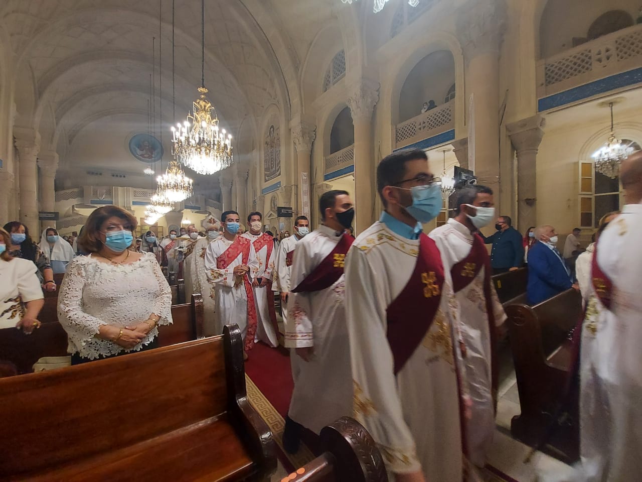 كنائس الإسكندرية تصلى قداس العيد (5)