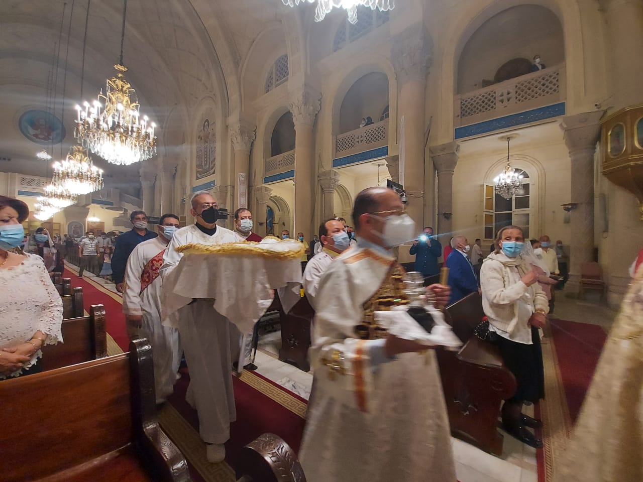 كنائس الإسكندرية تصلى قداس العيد (2)