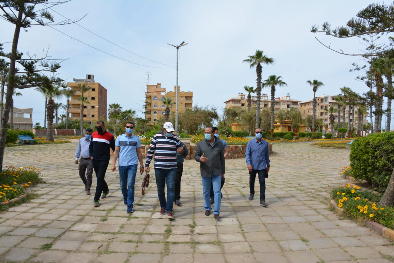 جولة سكرتير عام الدقهلية بالحدائق جولة سكرتير عام الدقهلية بالحدائق