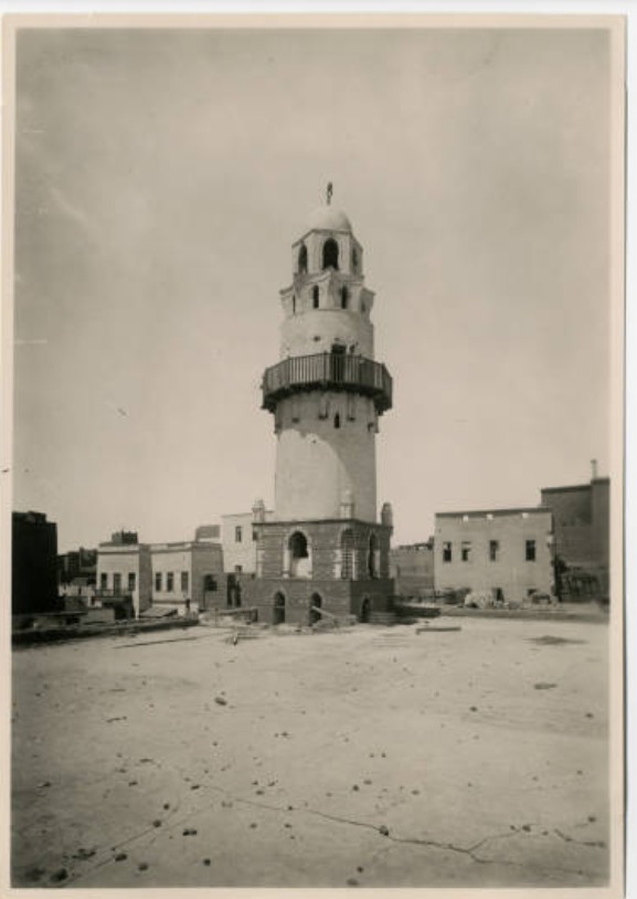 أسرار تاريخية جديدة للمسجد العمرى العتيق بمدينة إسنا (16)