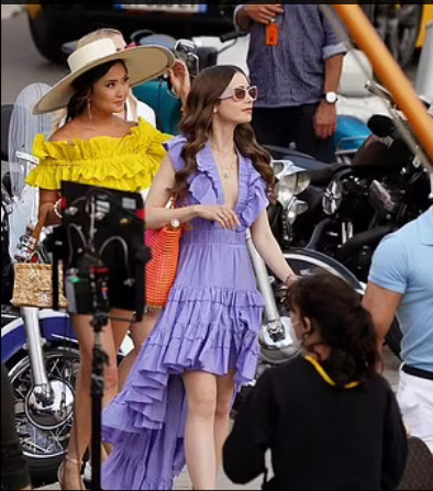 تصوير Emily In Paris