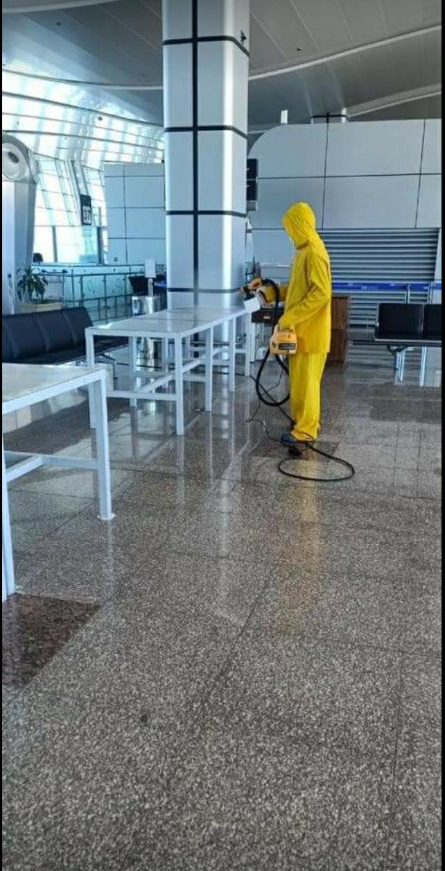 عمليات تعقيم موسعة بجميع المطارات المصرية استعدادا لعطلة عيد الفطر المبارك (10)