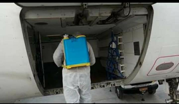 عمليات تعقيم موسعة بجميع المطارات المصرية استعدادا لعطلة عيد الفطر المبارك (5)