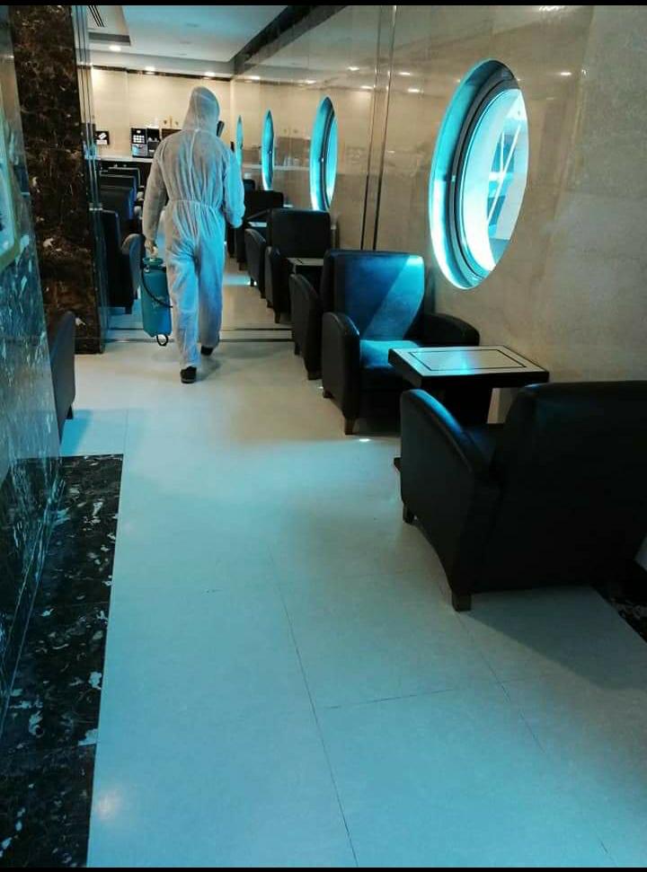 عمليات تعقيم موسعة بجميع المطارات المصرية استعدادا لعطلة عيد الفطر المبارك (1)