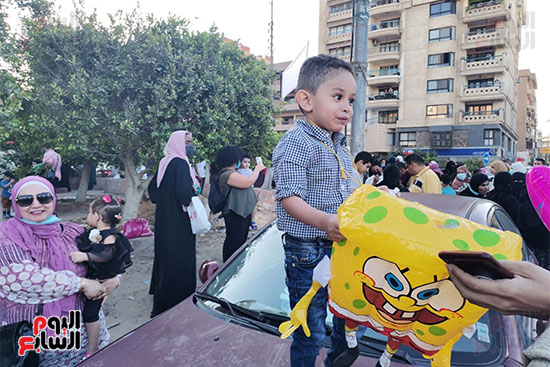 احتفالات عيد الفطر المبارك من أمام مسجد أبو بكر الصديق بمساكن شيراتون (69)