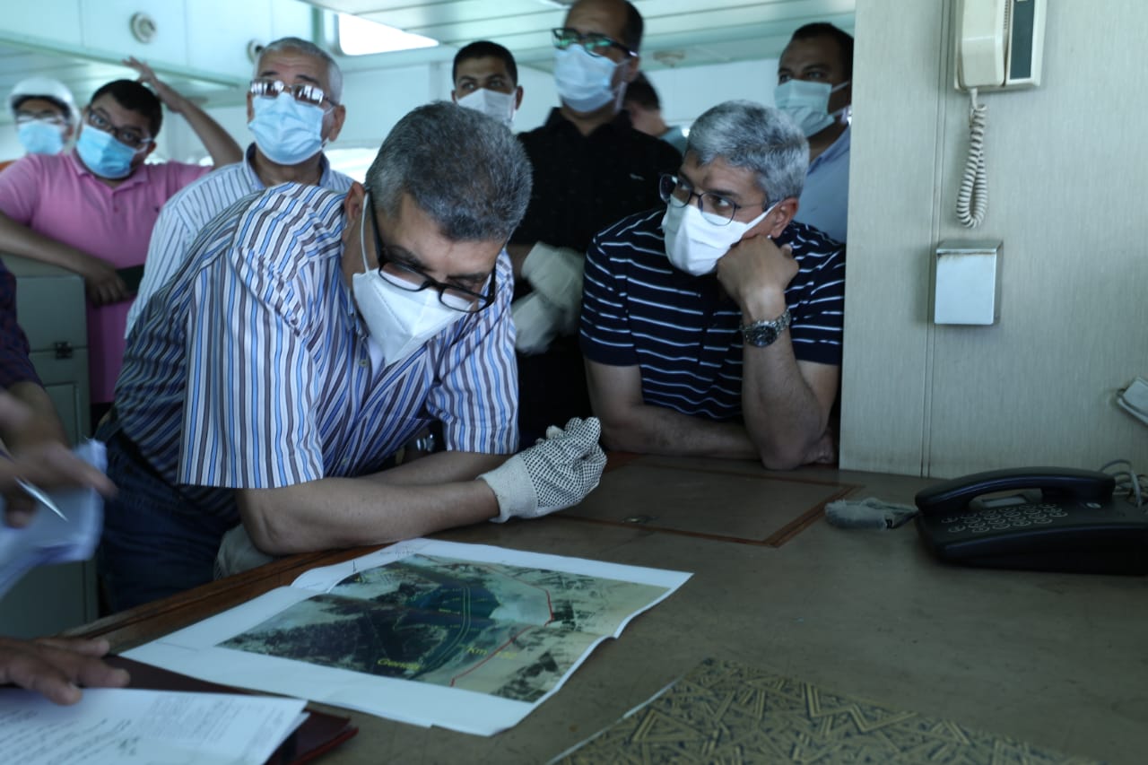 بدء أعمال التكريك فى مشروع توسعة المنطقة الجنوبية لقناة السويس (1)