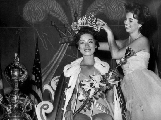 ملكة جمال الكون سنة 1959