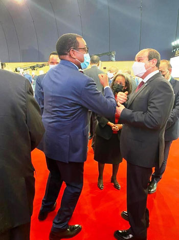 الرئيس عبد الفتاح السيسي مع زعماء أفريقيا علي هامش القمة بباريس (6)