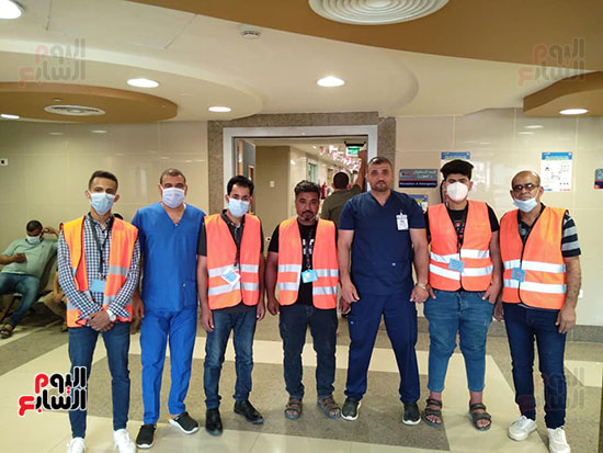 متطوعون-مدنيون-بمستشفى-العريش-العام--استعداد-لوصول-جرحى-غزة