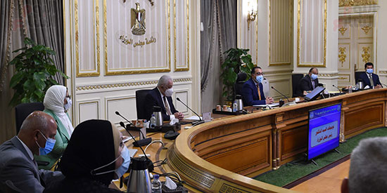 اجتماع لجنة إدارة أزمة كورونا (4)