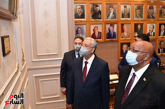 المستشار حنفى جبالى رئيس مجلس النواب ورئيس برلمان زيمبابوي جاكوب موديندا (12)