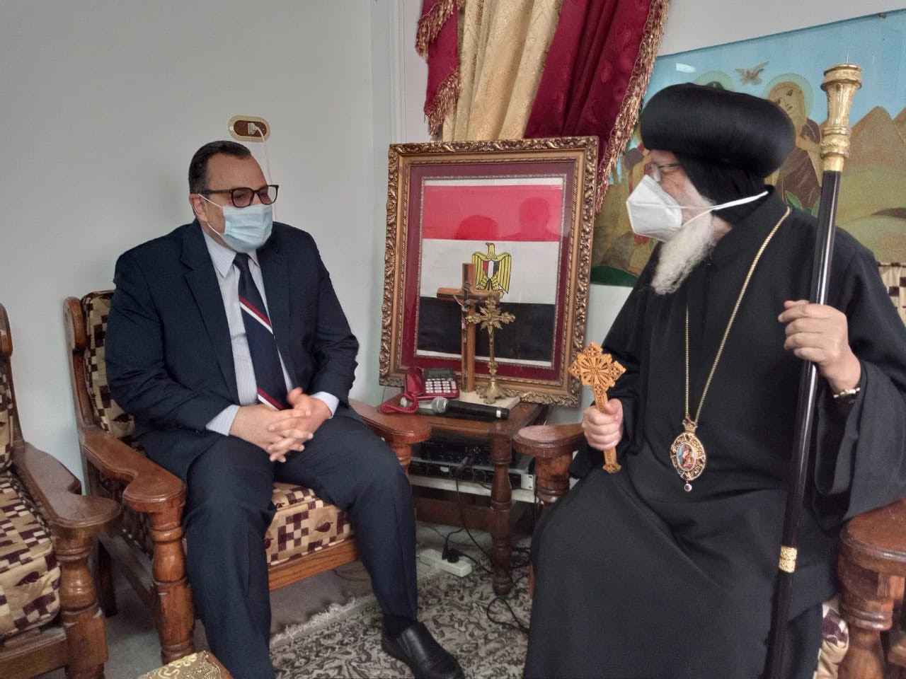 نائب محافظ شمال سيناء يهنئ الكنيسة بالعيد