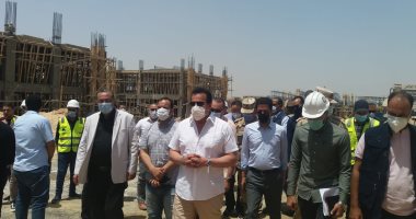 جولة وزير التعليم العالى بجامعة بنها الأهلية جولة وزير التعليم العالى بجامعة بنها الأهلية