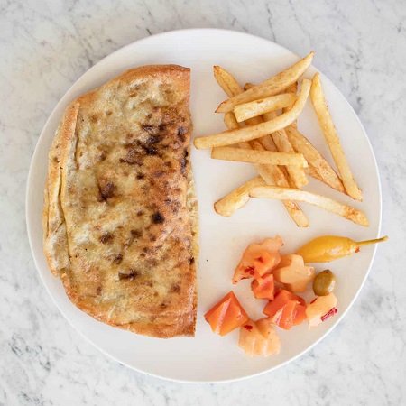 طريقة عمل حواوشى بالجبنة (1)