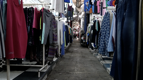 سوق البالة في بورسعيد (9)