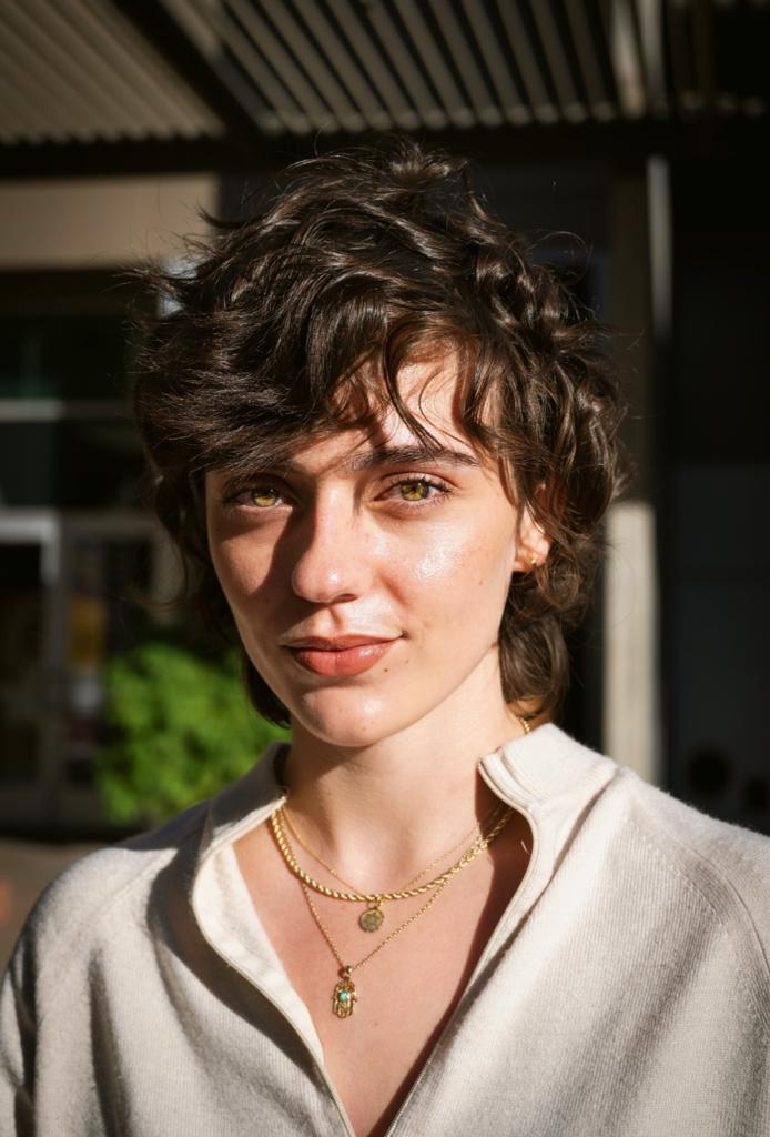 الصحفية المفصولة