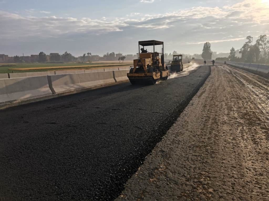 محور طنطا – السنطة الجديد طريق جديد مزدوج على أرض محافظة الغربية بتكلفة 550 مليون جنيه (3)