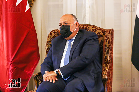 وزير الخارجية سامح شكرى يستقبل نظيره القطرى فى قصر التحرير (3)