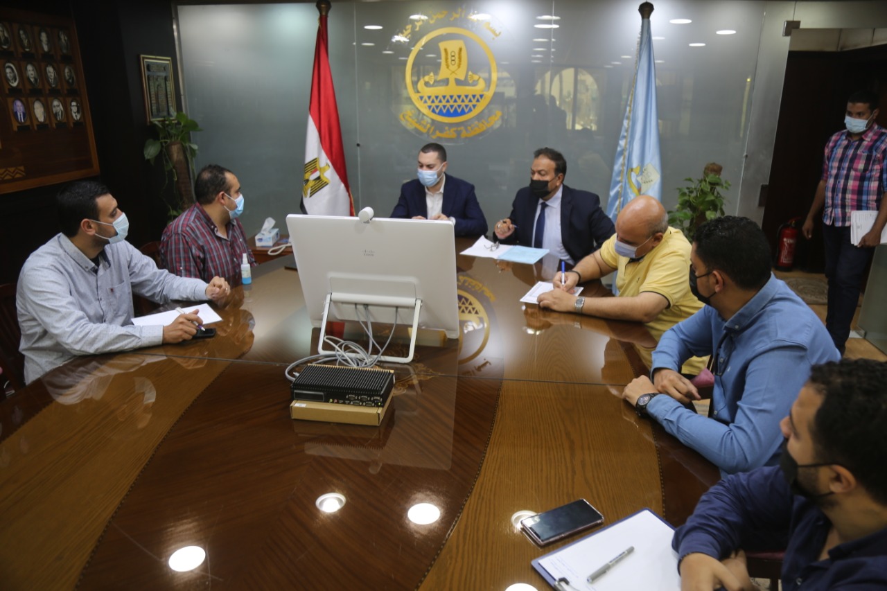 اجتماع نائب محافظ كفر الشيخ مع الشركة المصرية للاتصالات