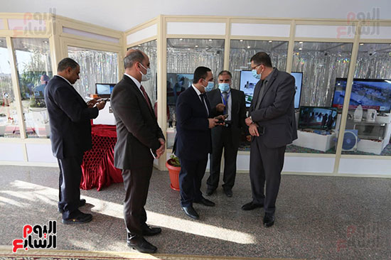  افتتاح مصنع إلكترونيات الهيئة العربية للتصنيع (25)