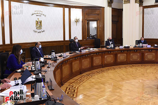 الدكتور مصطفى مدبولي رئيس مجلس الوزراء (2)