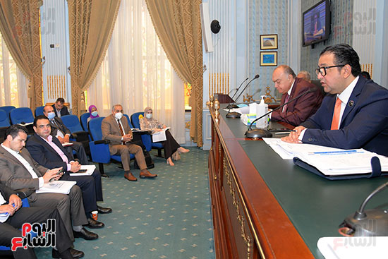 أجتماع لجنة النقل برئاسة النائب علاء عابد  (1)