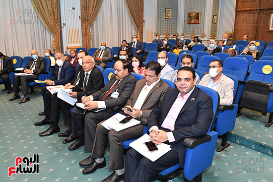 أجتماع لجنة النقل برئاسة النائب علاء عابد  (9)