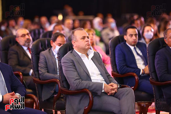 مؤتمر المتحدة للخدمات الإعلامية (19)