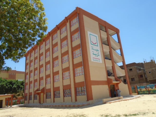 صيانة 5 مدارس بقوص