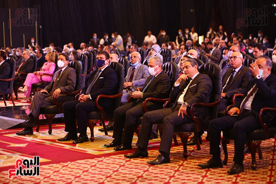 مؤتمر المتحدة للخدمات الإعلامية (13)