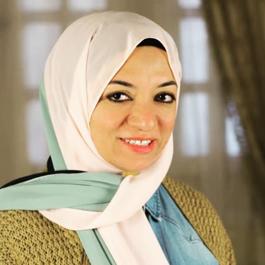 دكتورة إيمان الحسينى المداح