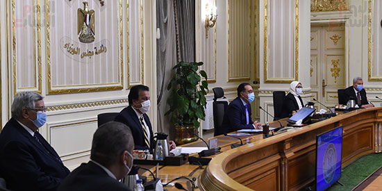 اجتماع اللجنة العليا لأزمة كورونا (7)