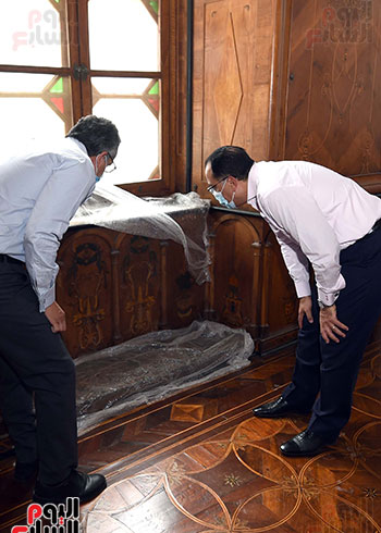  رئيس الوزراء يتابع ترميم قصر محمد على باشا  (29)