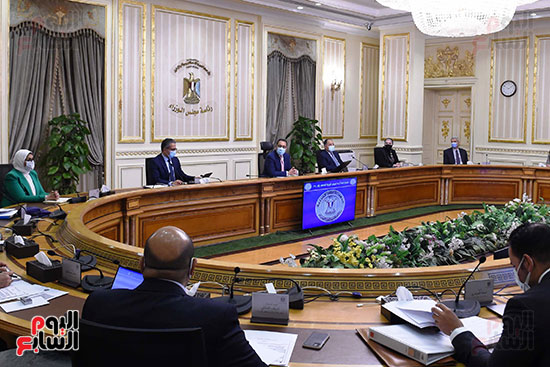  اجتماع اللجنة العليا لإدارة أزمة فيروس كورونا (5)