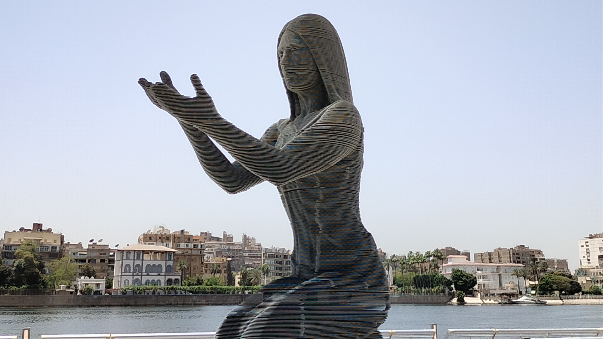 تمثال عروس النيل
