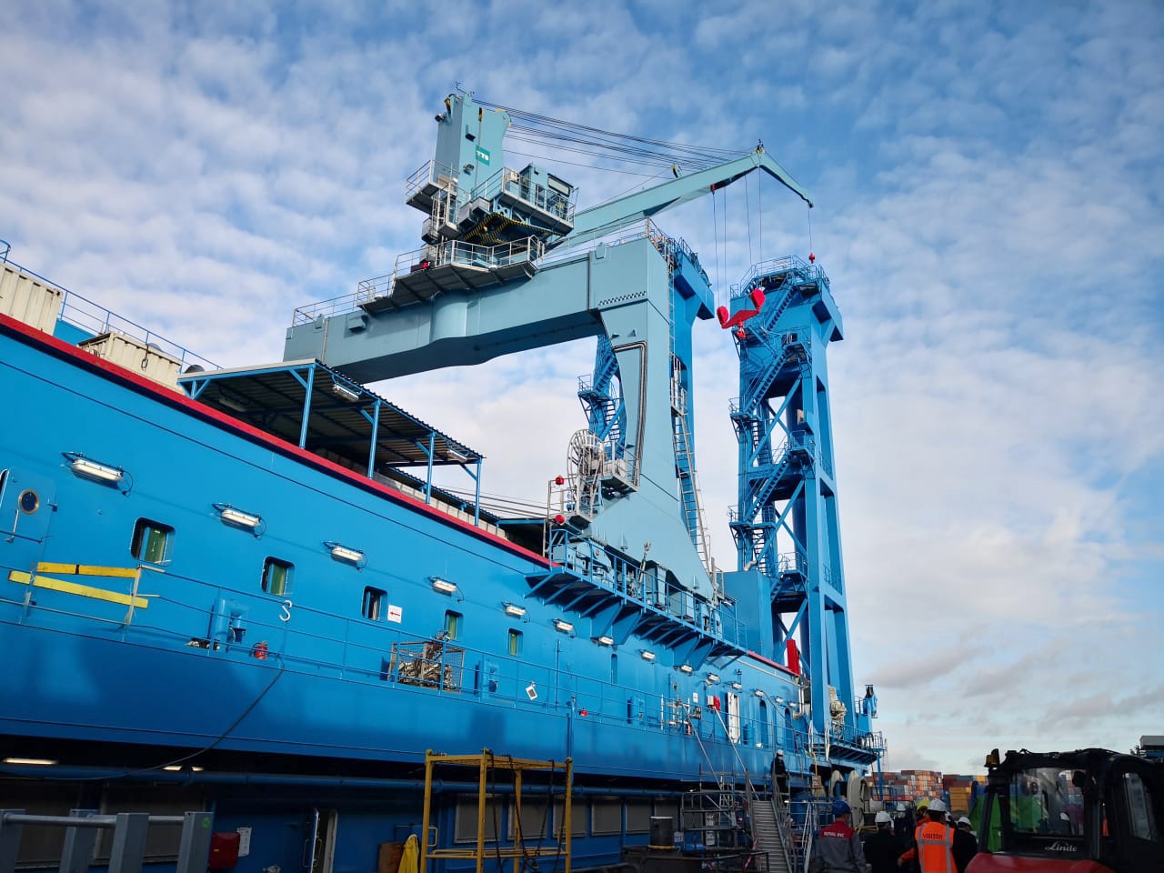 الكراكة حسين طنطاوي الأكبر في الشرق الأوسط (6)