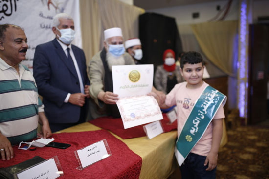 برعاية مؤسسة أبو العينين (24)