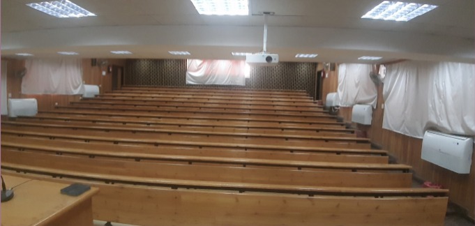 مدرجات جامعة أسيوط