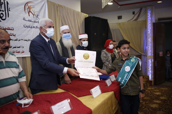 برعاية مؤسسة أبو العينين (17)