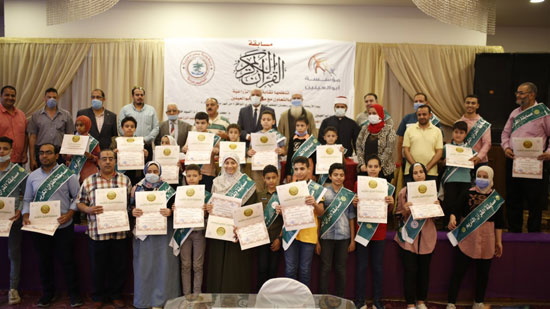 برعاية مؤسسة أبو العينين (2)