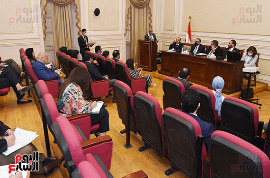 اجتماع لجنة حقوق الانسان (10)