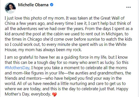 ميشيل اوباما على فيس بوك