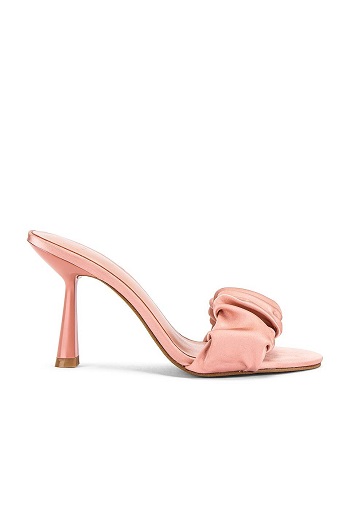 حذاء LPA الوردي