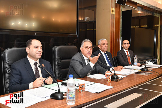 أجتماع لجنة الادارة المحلية برئاسة المهندس أحمد السجيني  (7)