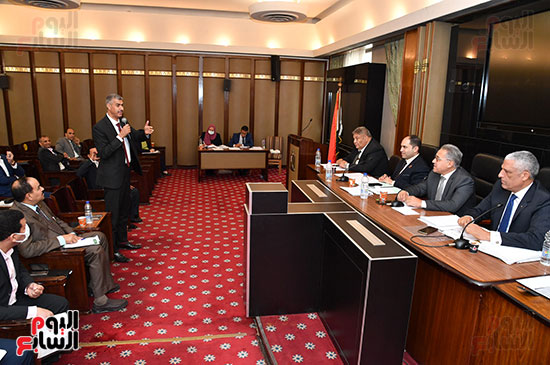 أجتماع لجنة الادارة المحلية برئاسة المهندس أحمد السجيني  (4)