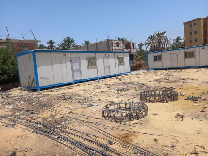 مشروعات الصرف الصحى تزين قرية أبو خليفة (3)