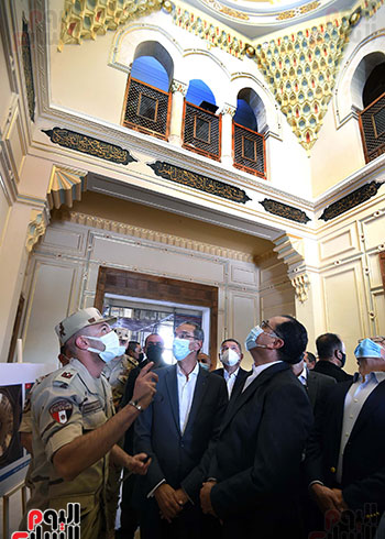 رئيس الوزراء يتفقد ترميم قصر السلطان حسين كامل (24)