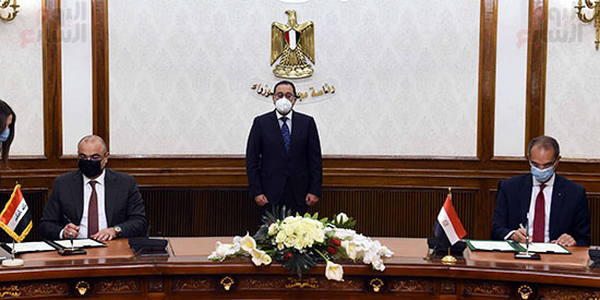 رئيس الوزراء يشهد توقيع مذكرة تفاهم بين مصر والعراق فى مجال الاتصالات (6)