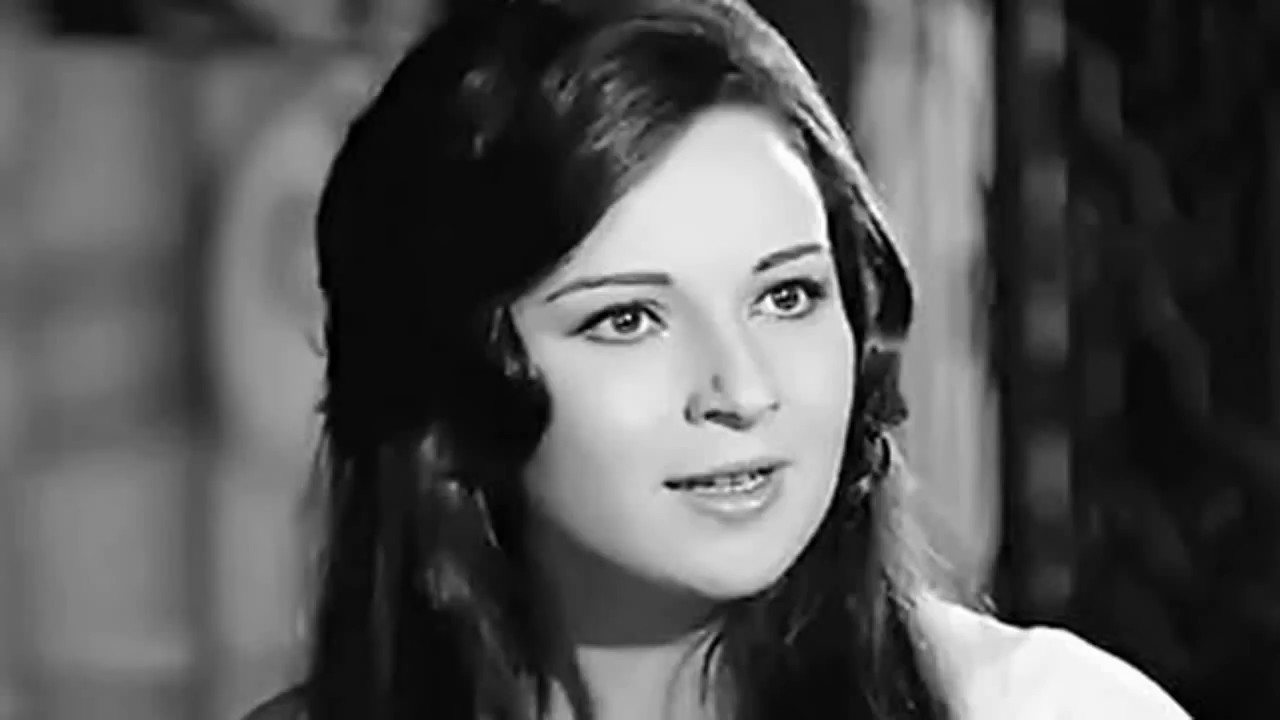 الفنانة المعتزلة نورا تحتفل بعيد ميلادها اليوم.. تعرف على مشوارها الفنى ...